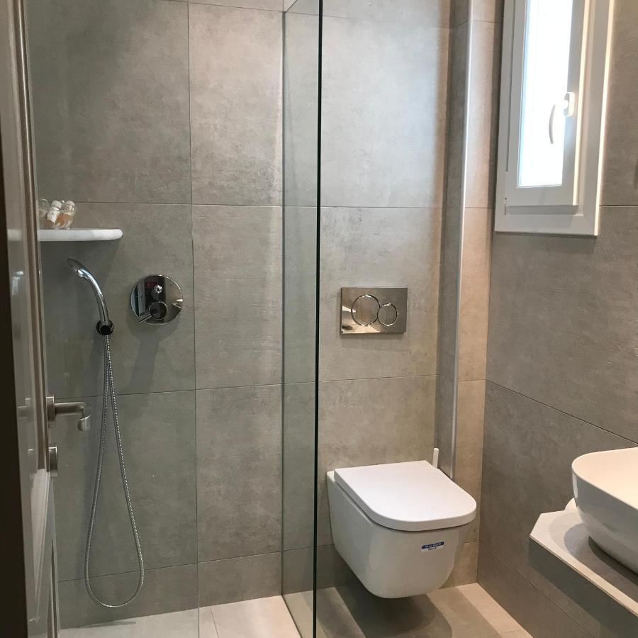 Vassiliki Rooms Πάρος Εξωτερικό φωτογραφία