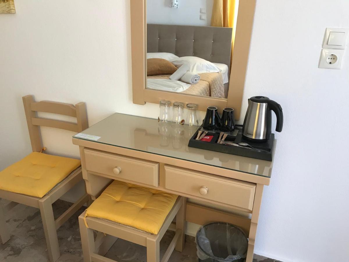 Vassiliki Rooms Πάρος Εξωτερικό φωτογραφία