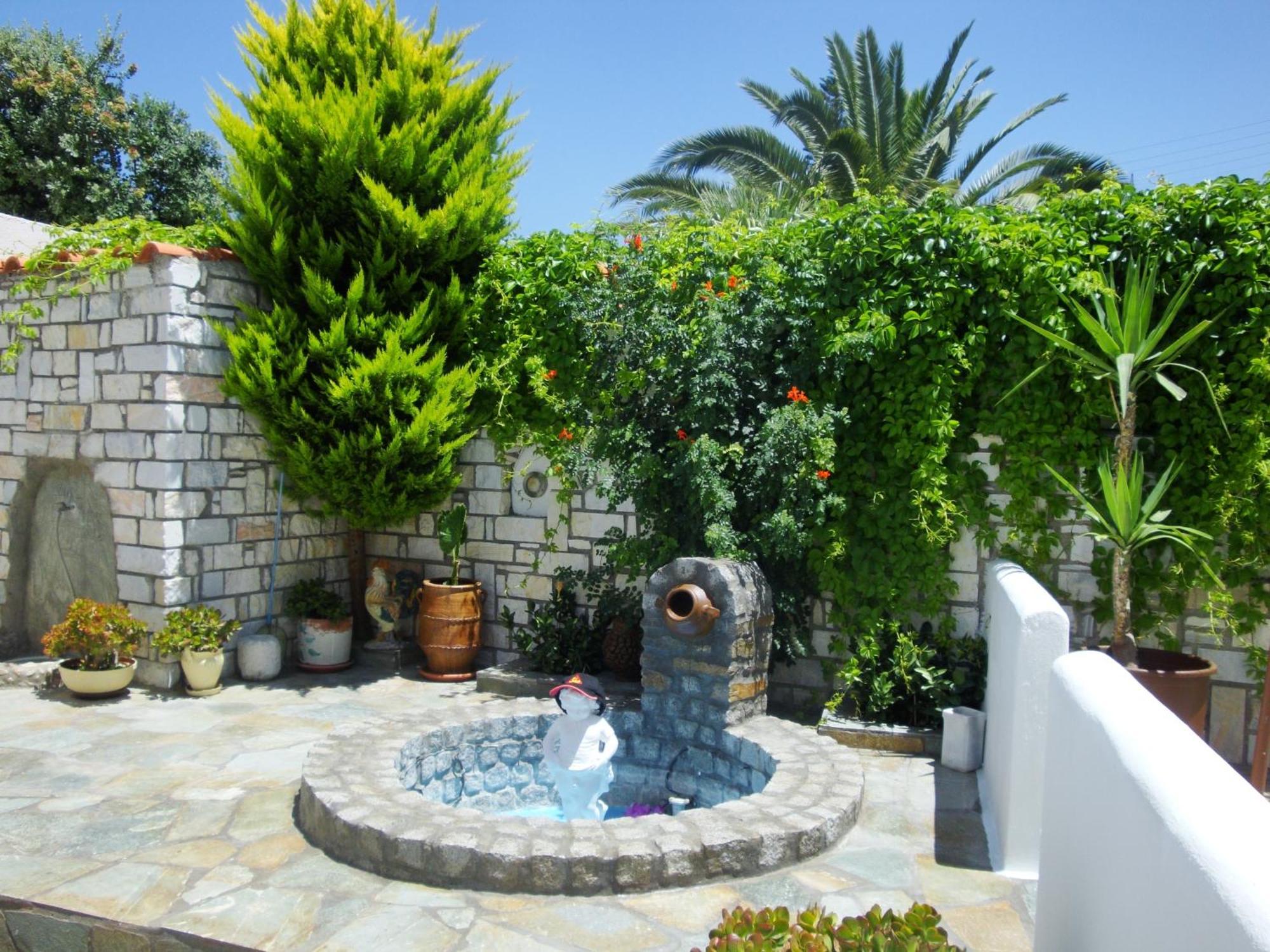 Vassiliki Rooms Πάρος Εξωτερικό φωτογραφία