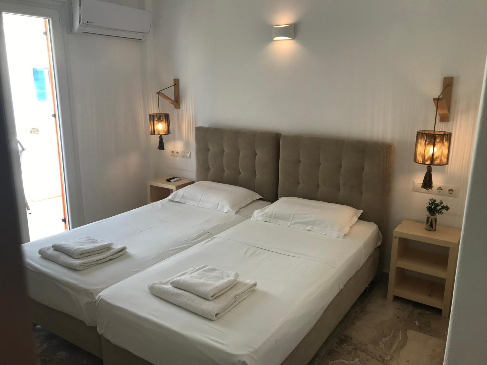 Vassiliki Rooms Πάρος Εξωτερικό φωτογραφία