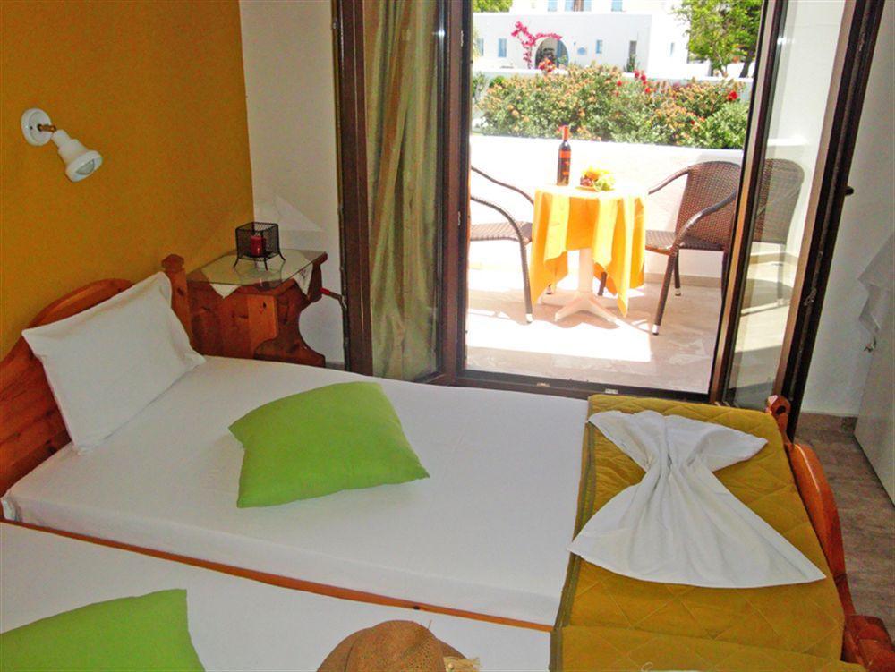 Vassiliki Rooms Πάρος Εξωτερικό φωτογραφία